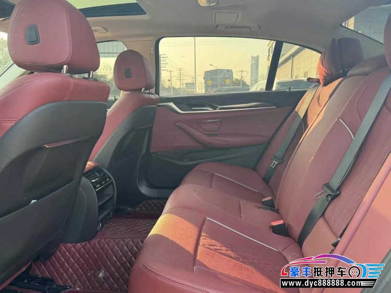 23年宝马5系轿车抵押车出售