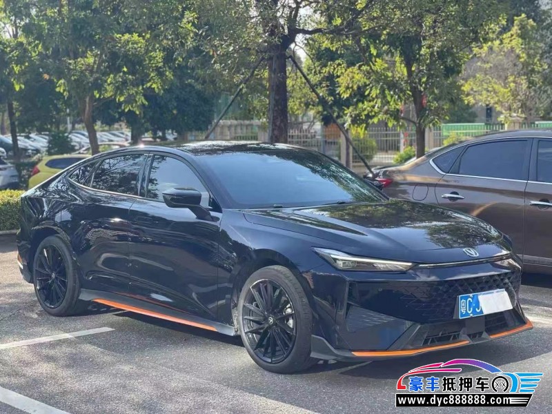 24年长安长安UNI轿车抵押车出售