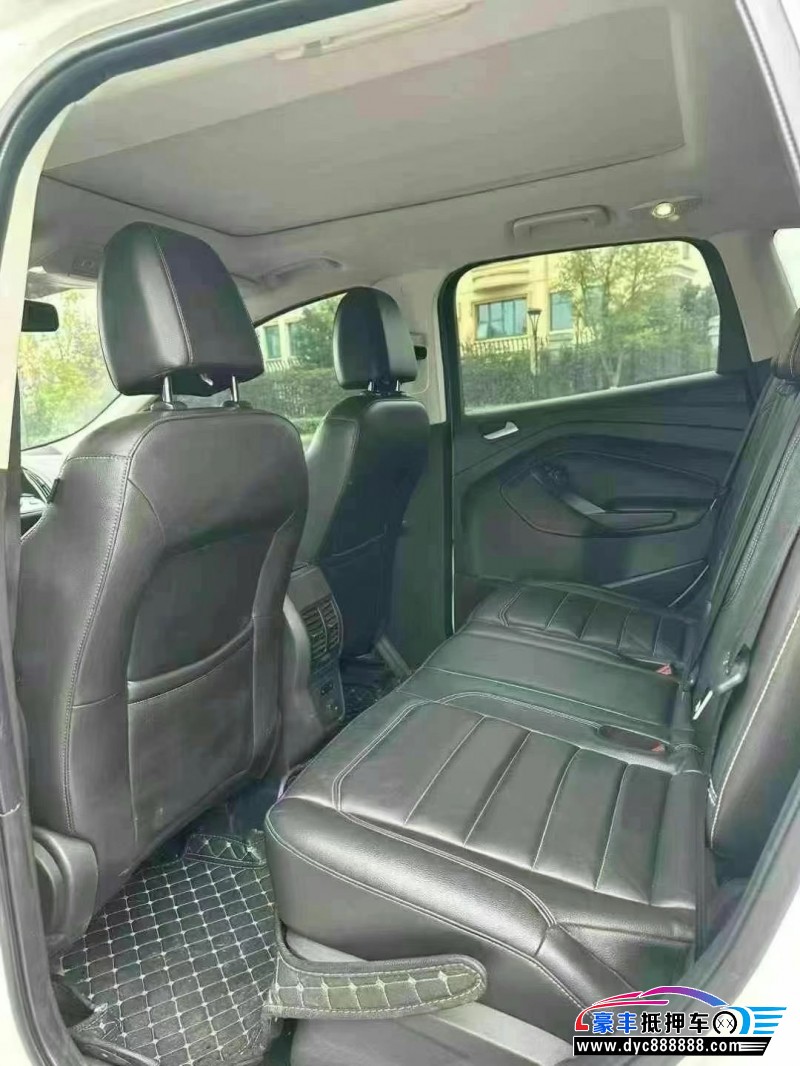 18年福特翼虎轿车抵押车出售