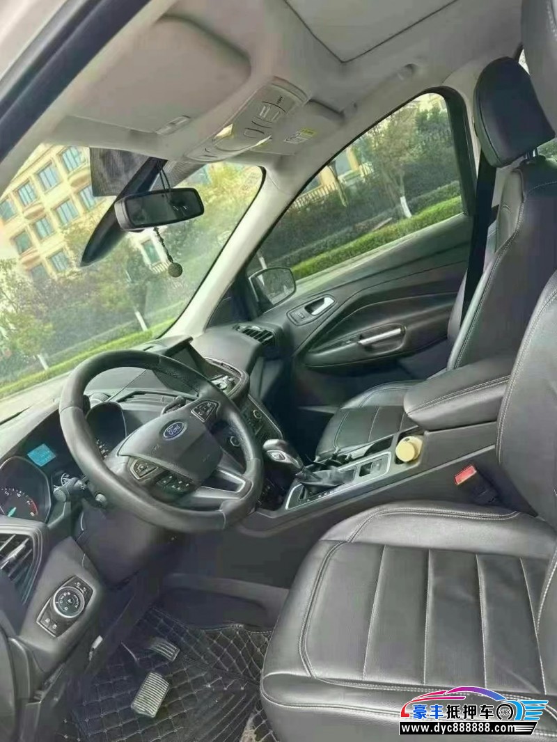 18年福特翼虎轿车抵押车出售