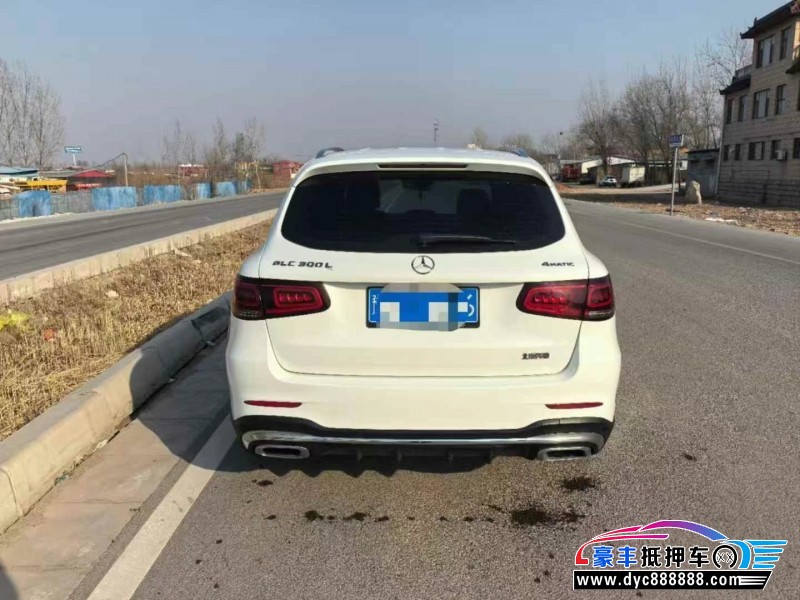 21年奔驰GLC轿车抵押车出售