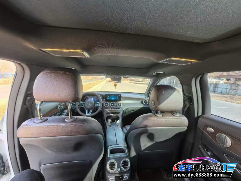 21年奔驰GLC轿车抵押车出售