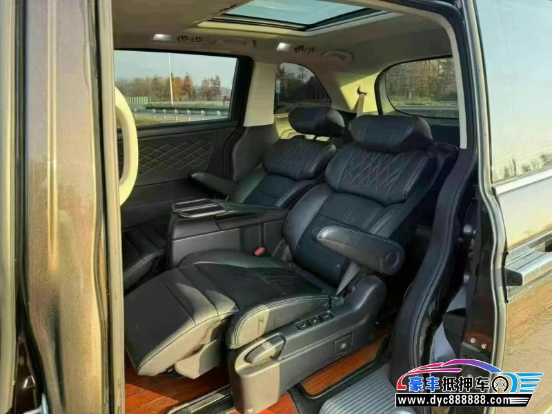 19年本田艾力绅轿车抵押车出售