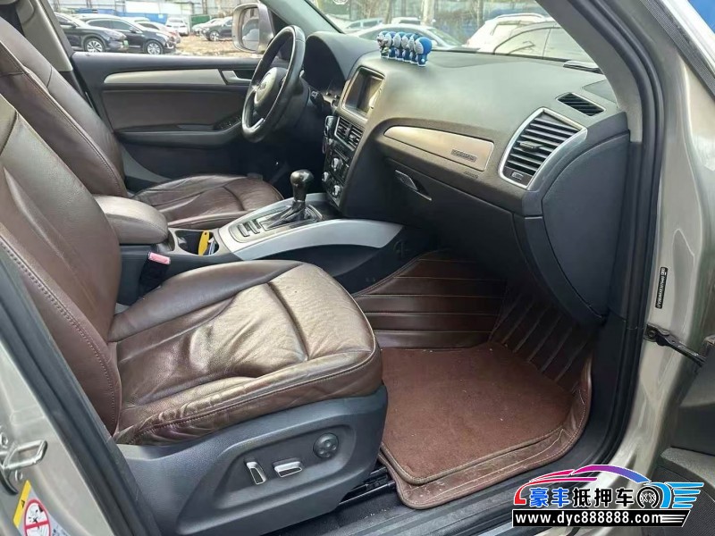 15年奥迪Q5轿车抵押车出售