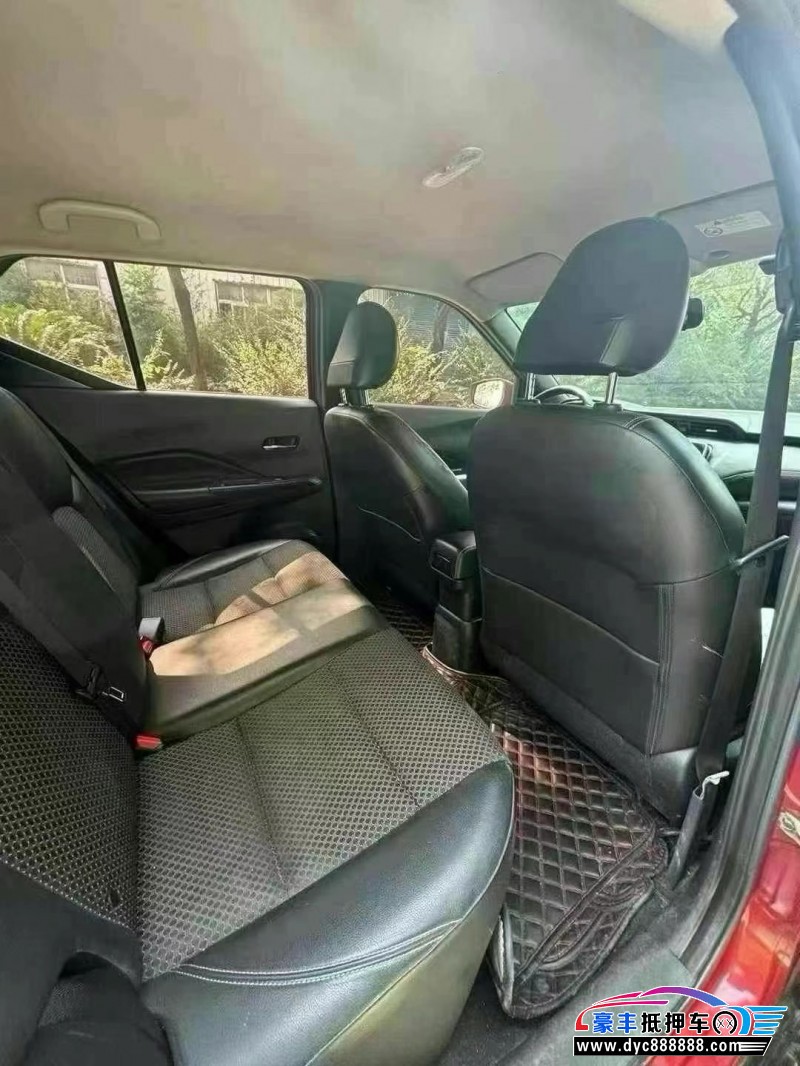 17年日产劲客轿车抵押车出售