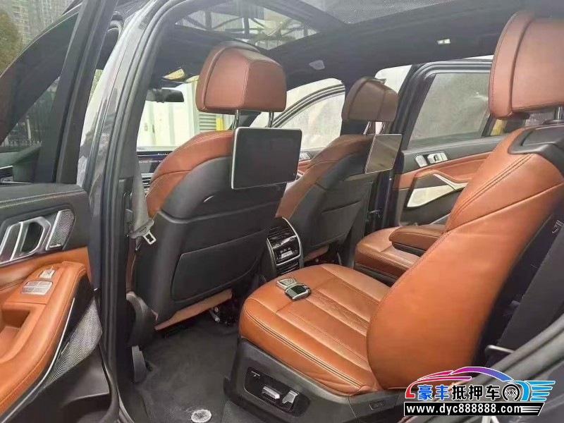 20年宝马X7轿车抵押车出售