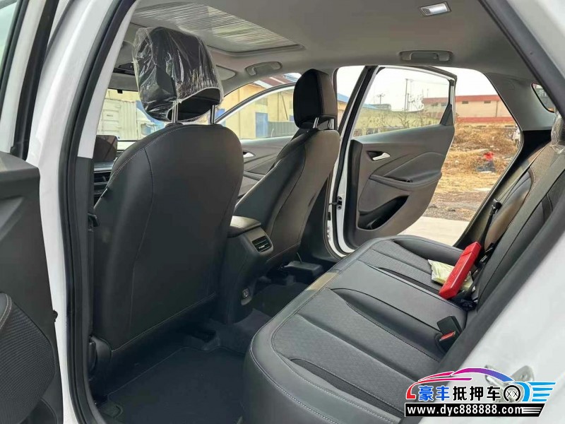 24年别克威朗轿车抵押车出售