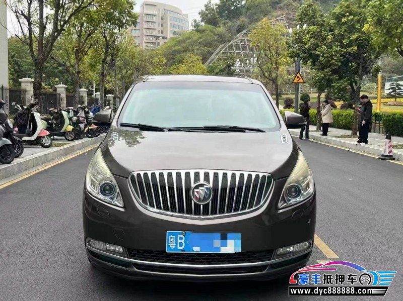 14年别克GL8轿车抵押车出售