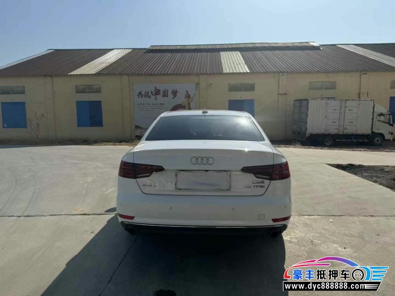 18年奥迪A4L轿车抵押车出售