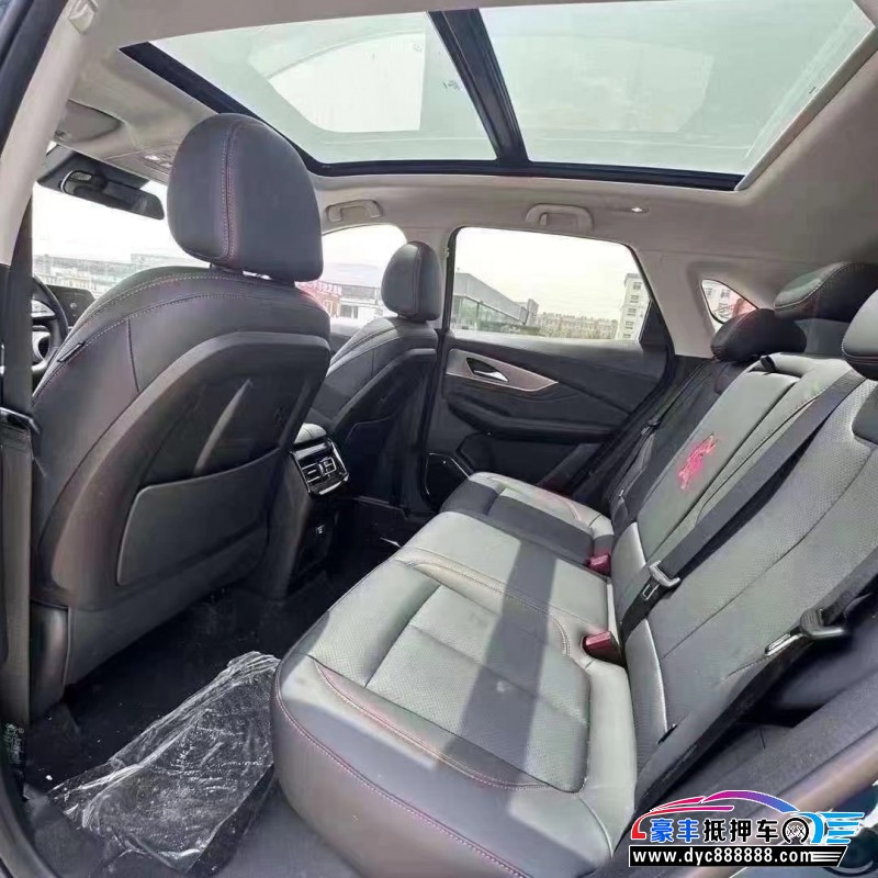 23年东风风行T5轿车抵押车出售