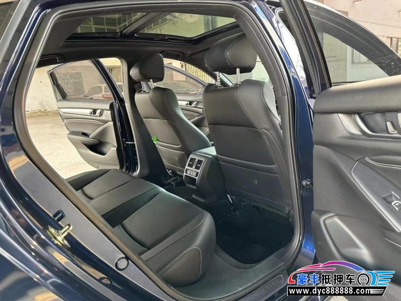 22年本田英诗派轿车抵押车出售