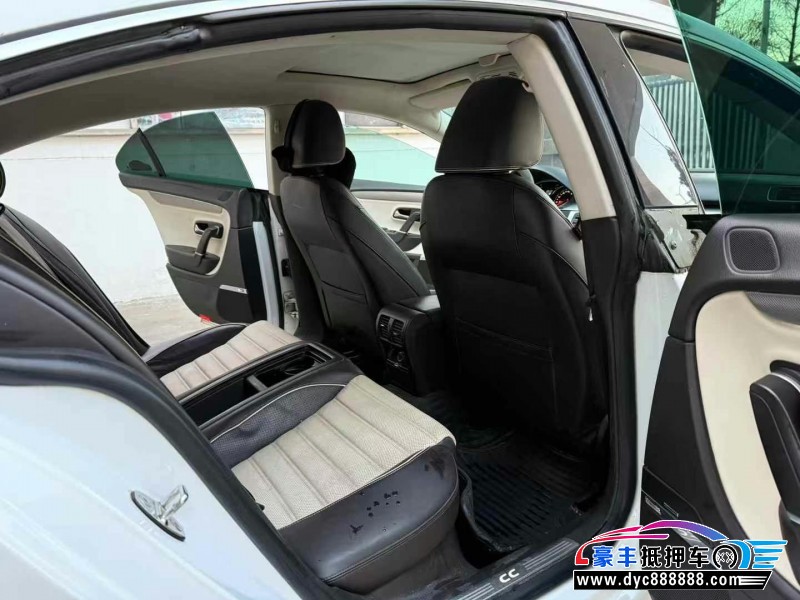 16年大众CC轿车抵押车出售