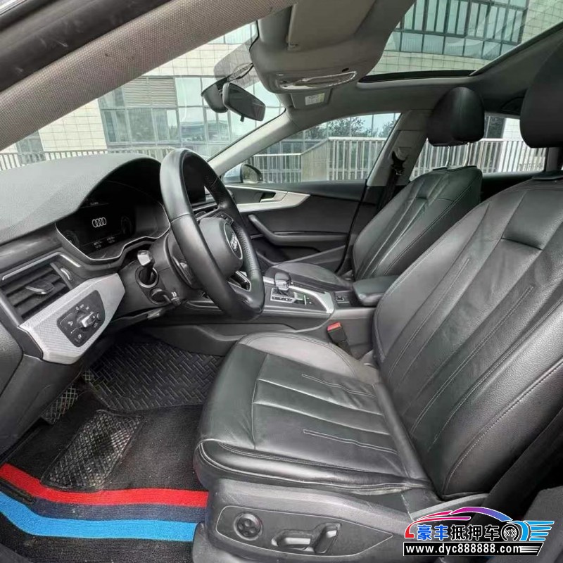 19年奥迪A5轿车抵押车出售