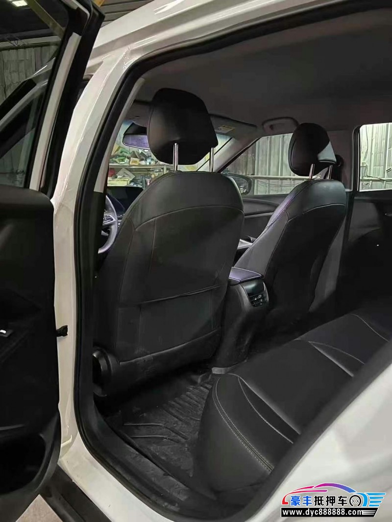 23年雪佛兰畅巡轿车抵押车出售