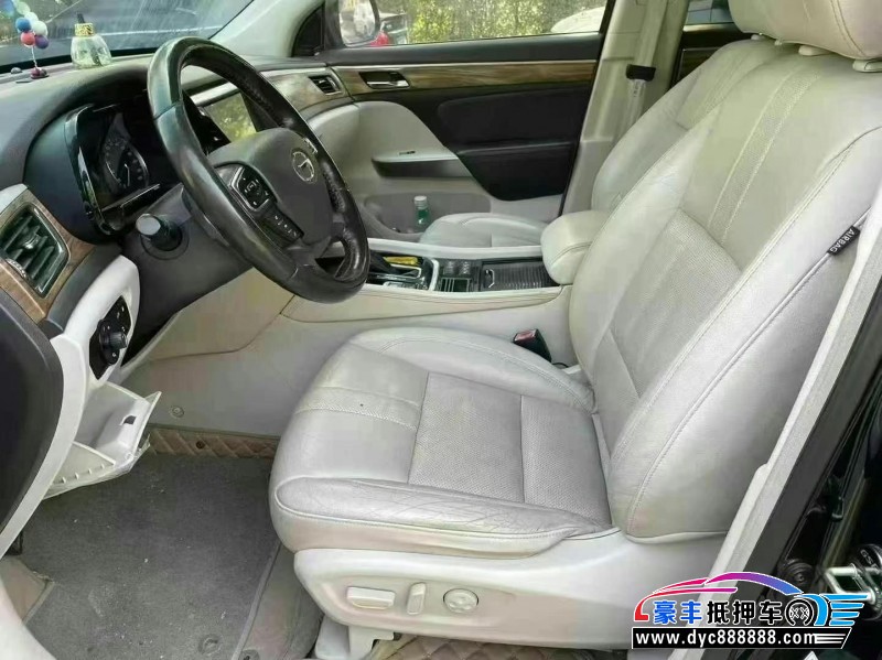 17年传祺GS8轿车抵押车出售