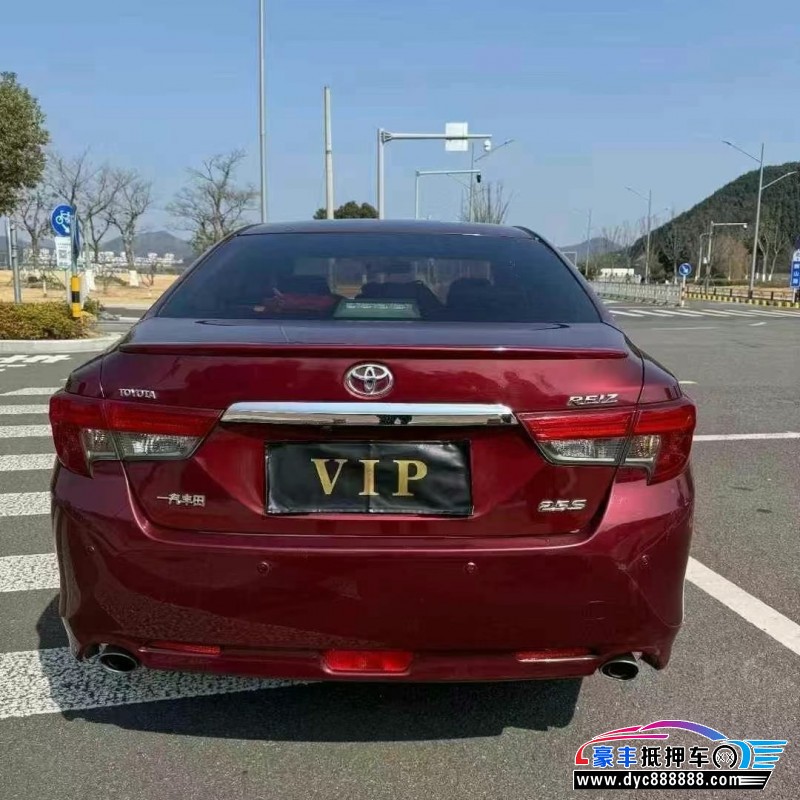 14年丰田锐志轿车抵押车出售