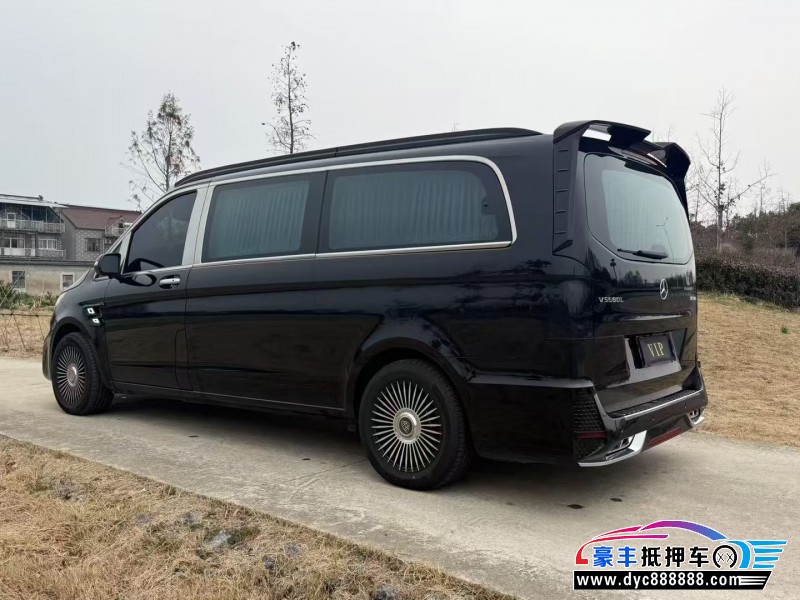 24年奔驰威霆轿车抵押车出售