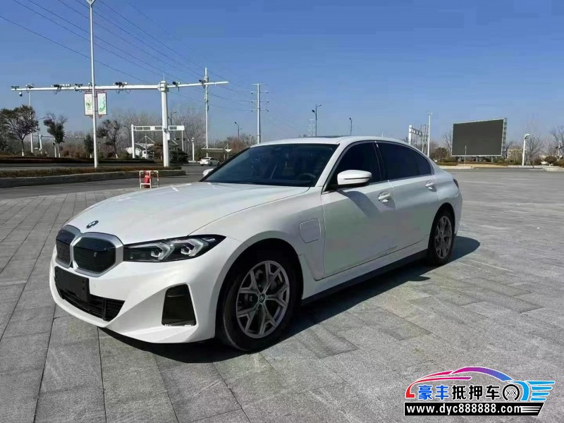 24年宝马i3轿车抵押车出售