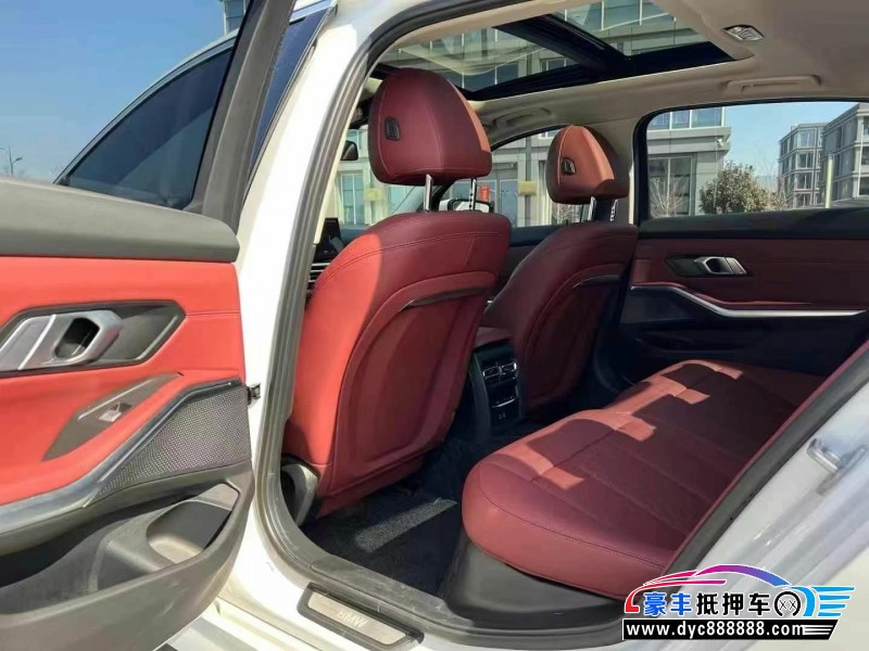 24年宝马i3轿车抵押车出售