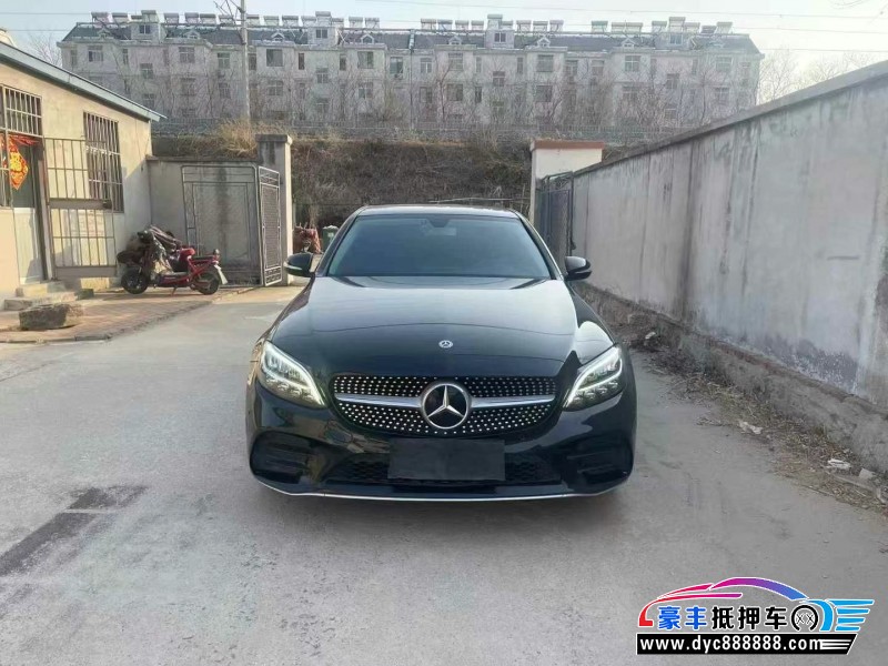 18年奔驰C轿车抵押车出售