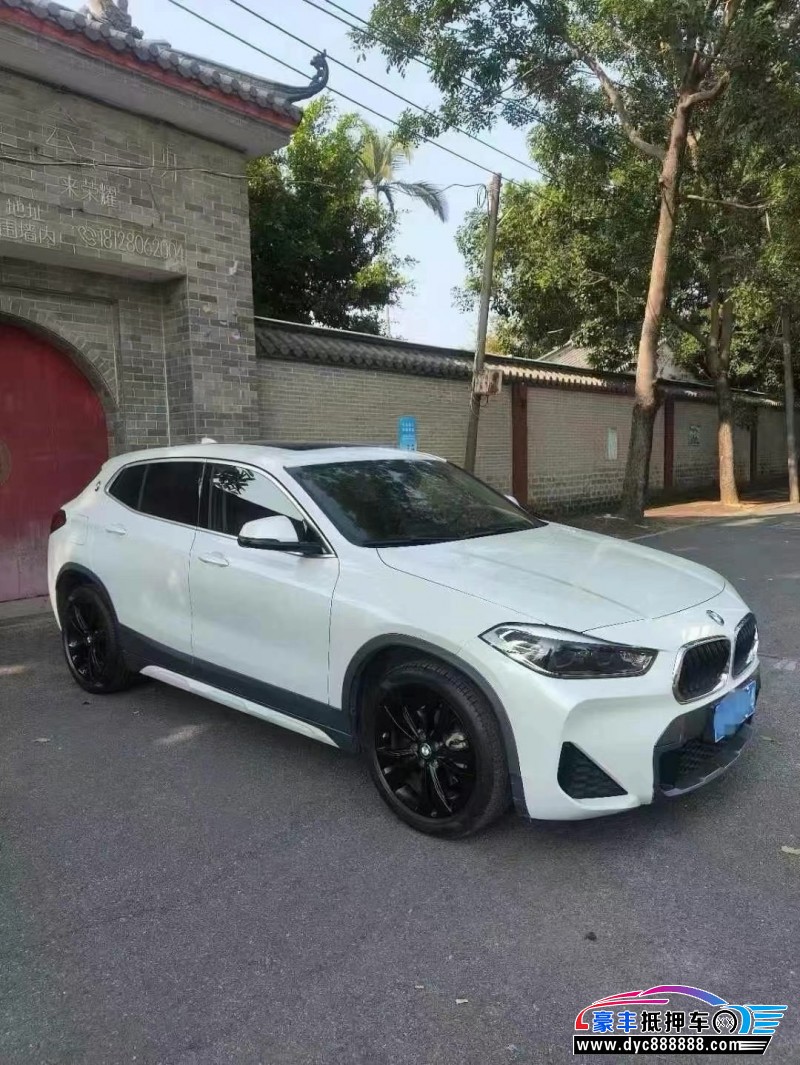 20年宝马X2轿车抵押车出售