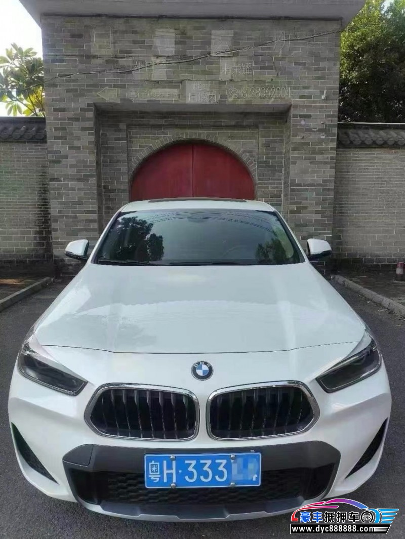 20年宝马X2轿车抵押车出售