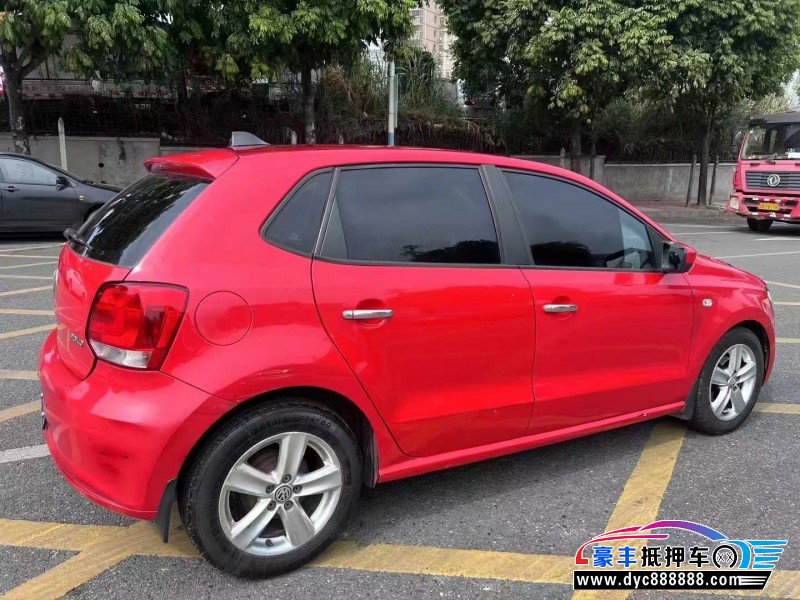 11年大众polo轿车抵押车出售