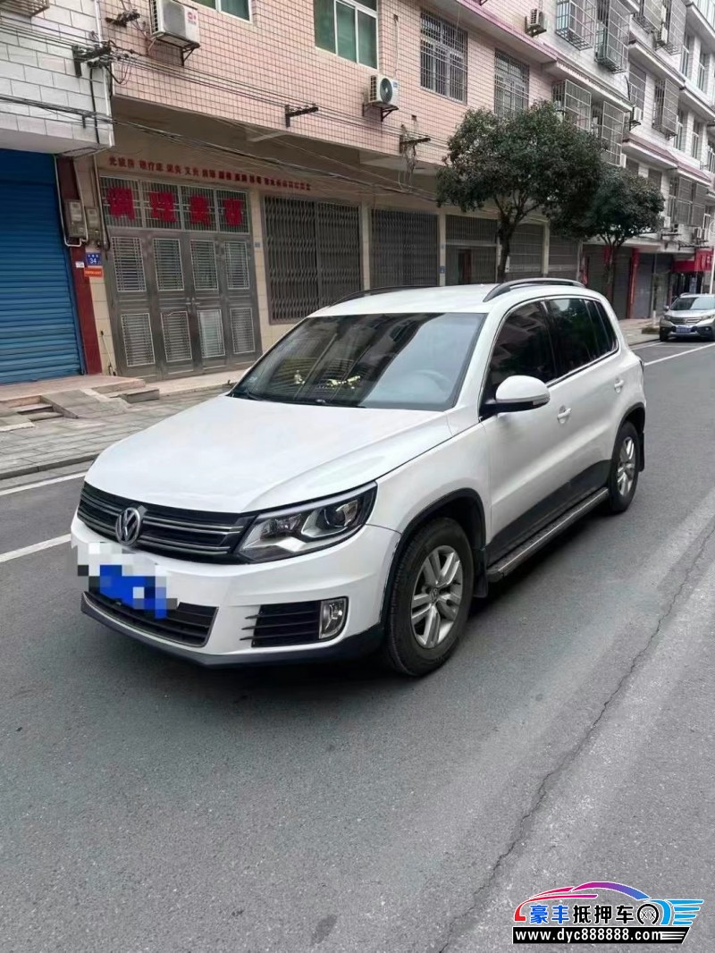 15年大众途观轿车抵押车出售