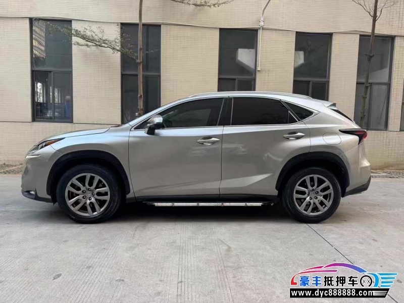 17年雷克萨斯NX轿车抵押车出售