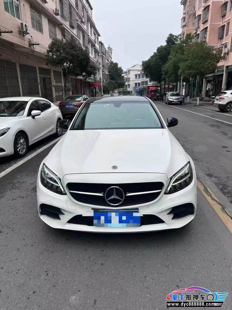 21年奔驰C轿车抵押车出售