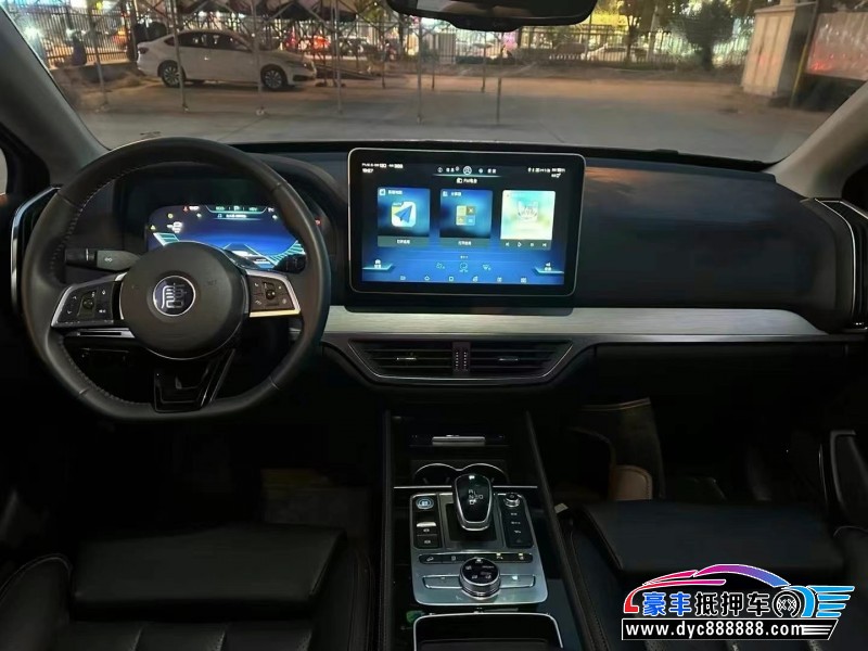 18年比亚迪唐轿车抵押车出售