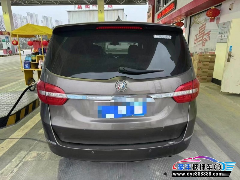 16年别克GL8轿车抵押车出售