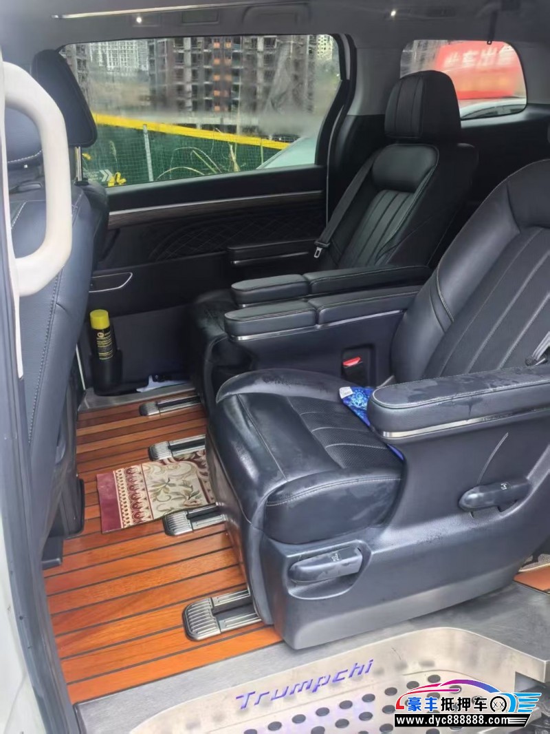 20年传祺M8轿车抵押车出售