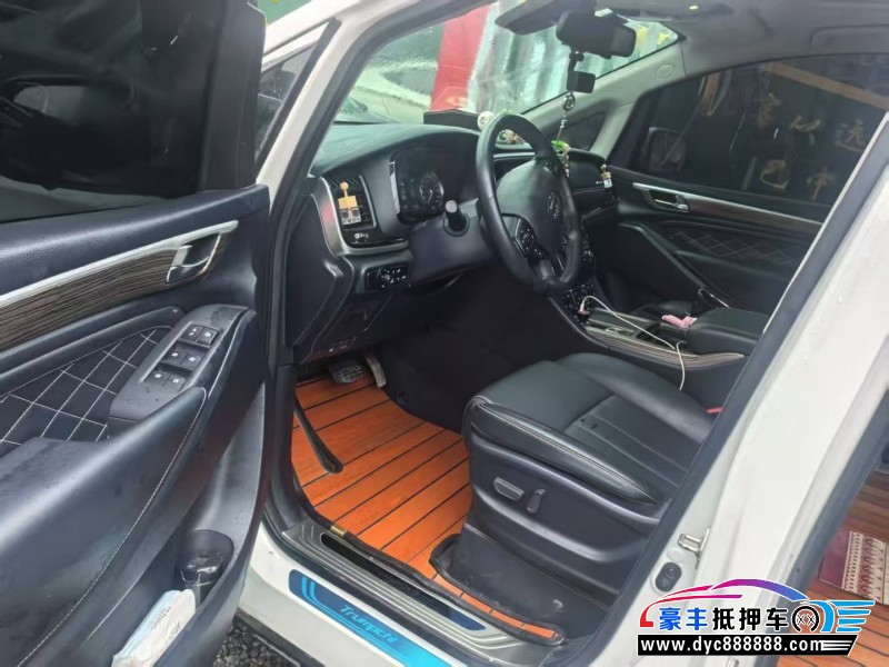 20年传祺M8轿车抵押车出售