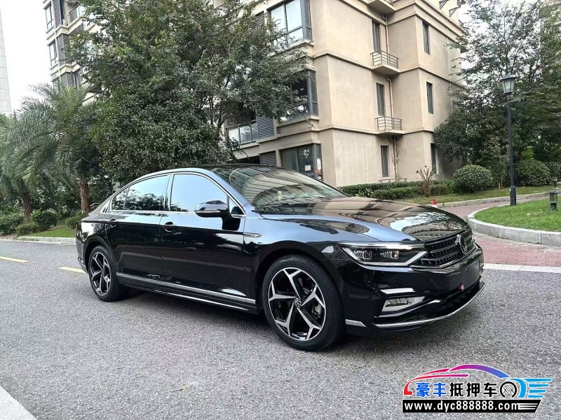 23年大众迈腾轿车抵押车出售