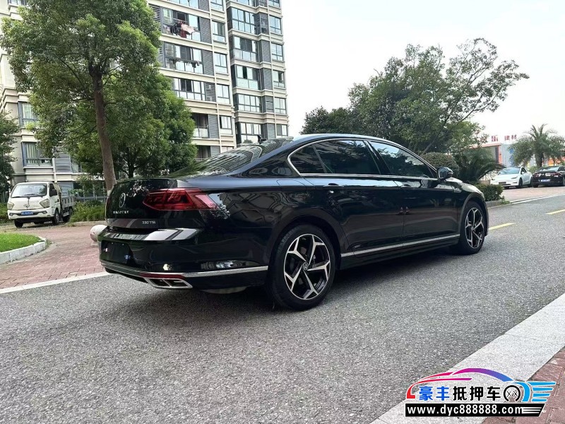 23年大众迈腾轿车抵押车出售