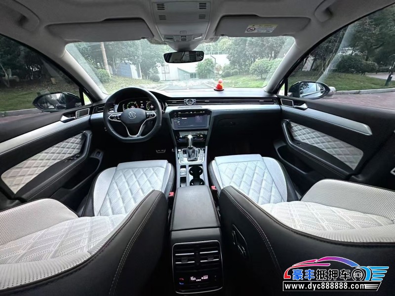 23年大众迈腾轿车抵押车出售