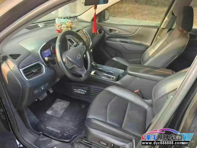 18年雪佛兰探界者轿车抵押车出售