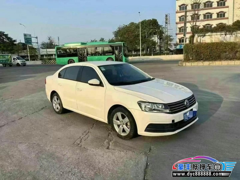 19年大众朗逸轿车抵押车出售