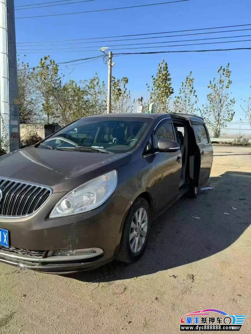 15年别克GL8轿车抵押车出售