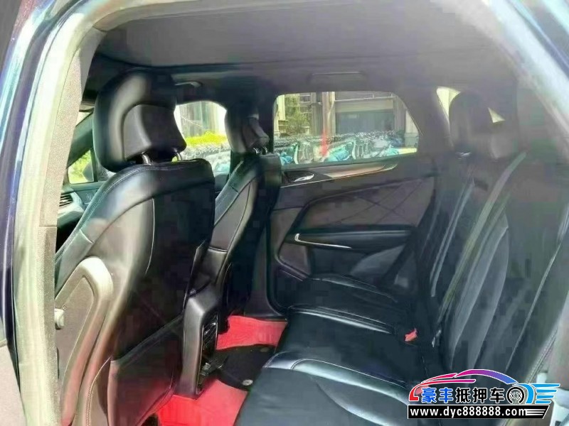 17年林肯MKC轿车抵押车出售