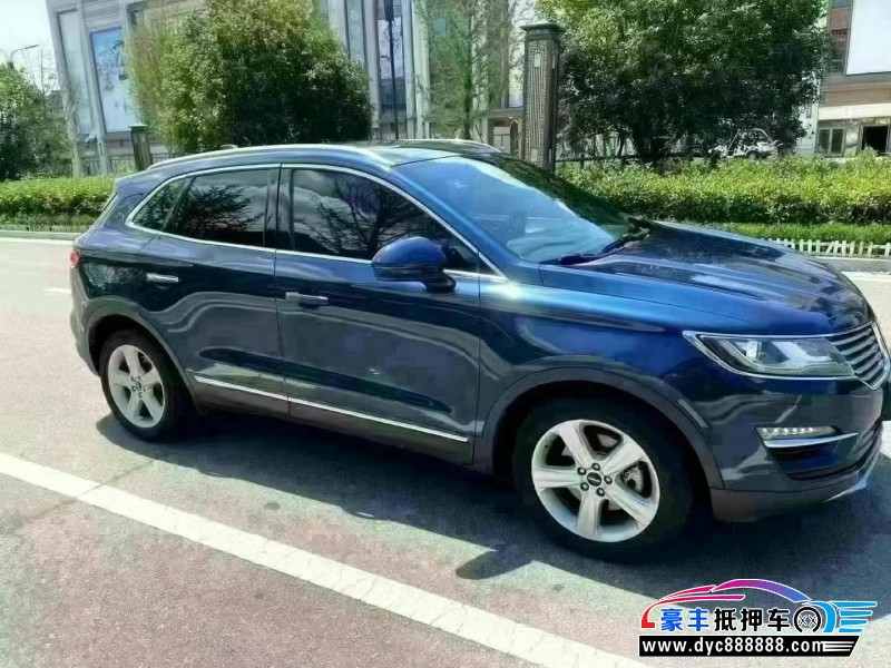 17年林肯MKC轿车抵押车出售