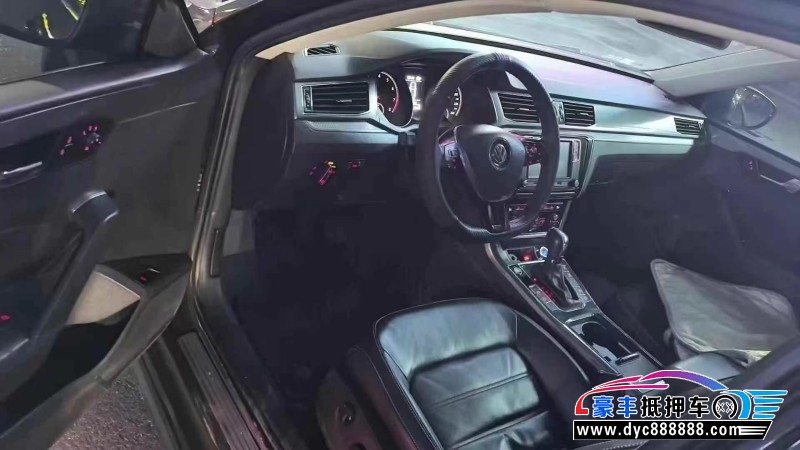 18年大众帕萨特轿车抵押车出售