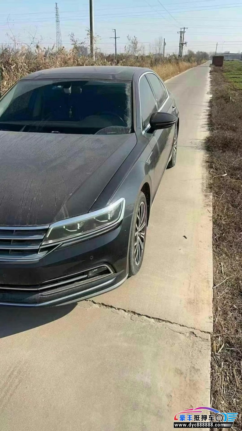 17年大众辉昂轿车抵押车出售