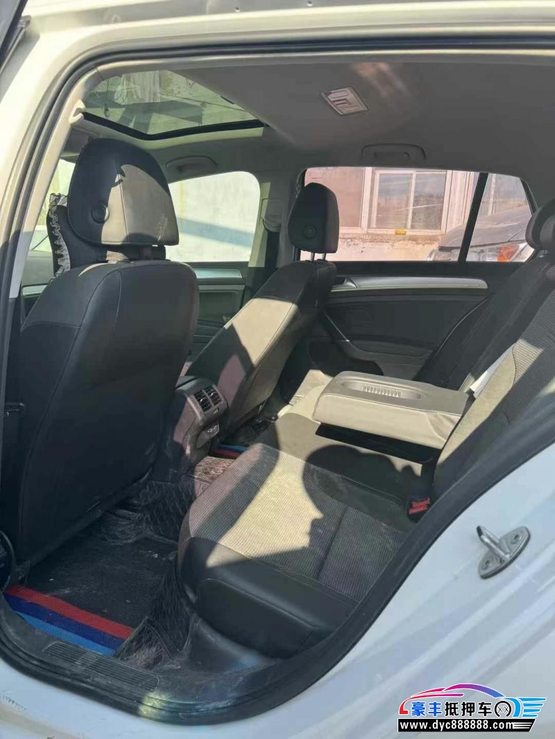 19年大众高尔夫SUV抵押车出售