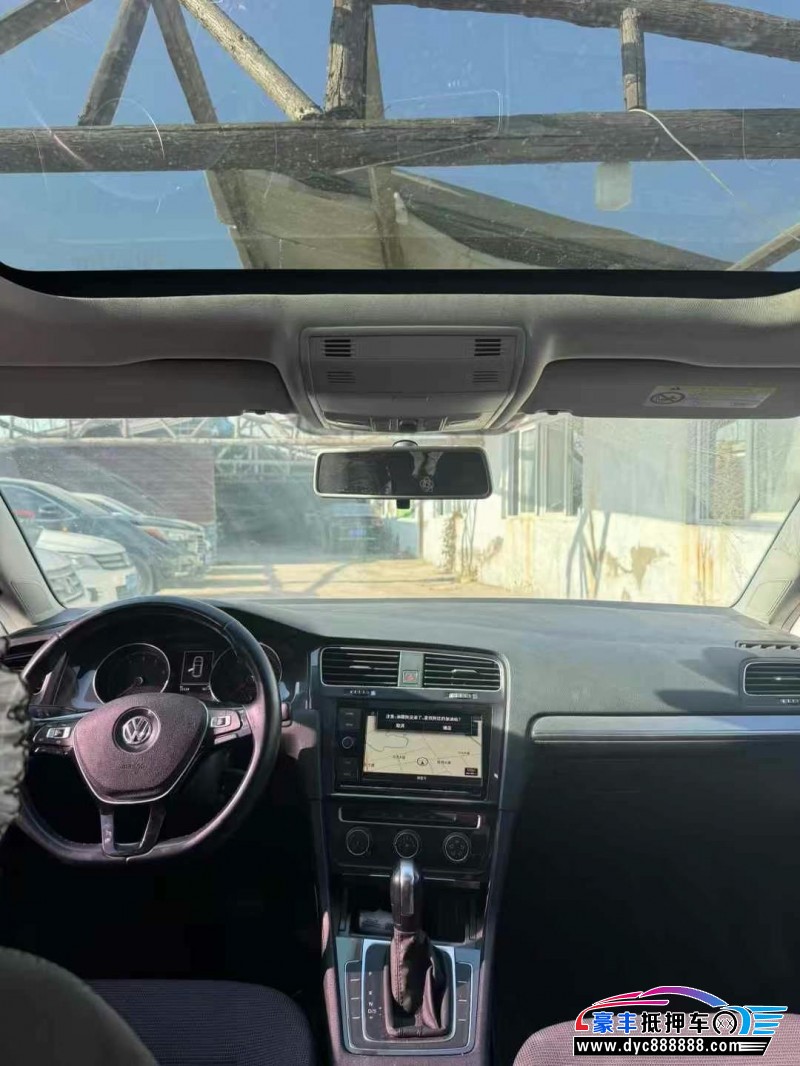 19年大众高尔夫SUV抵押车出售