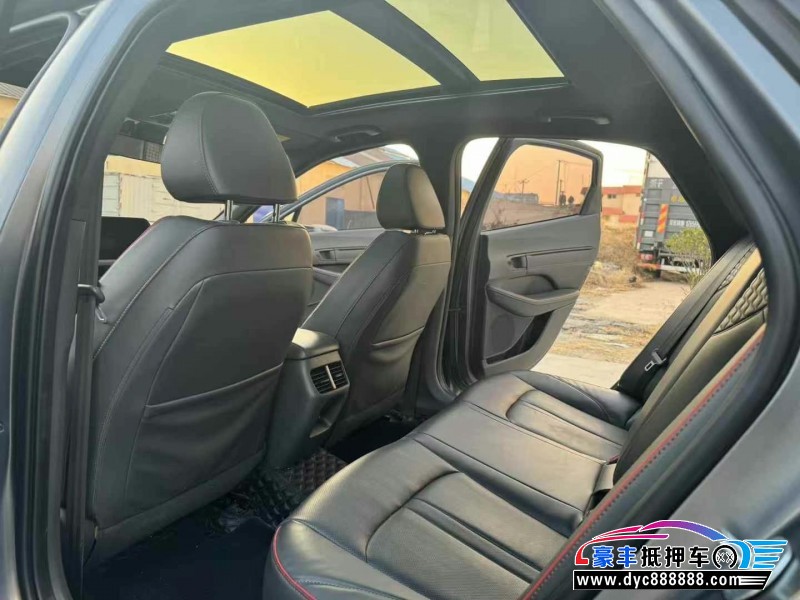 23年现代索纳塔轿车抵押车出售