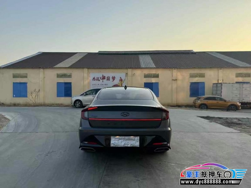 23年现代索纳塔轿车抵押车出售