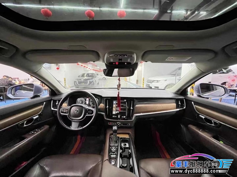 19年沃尔沃S90轿车抵押车出售