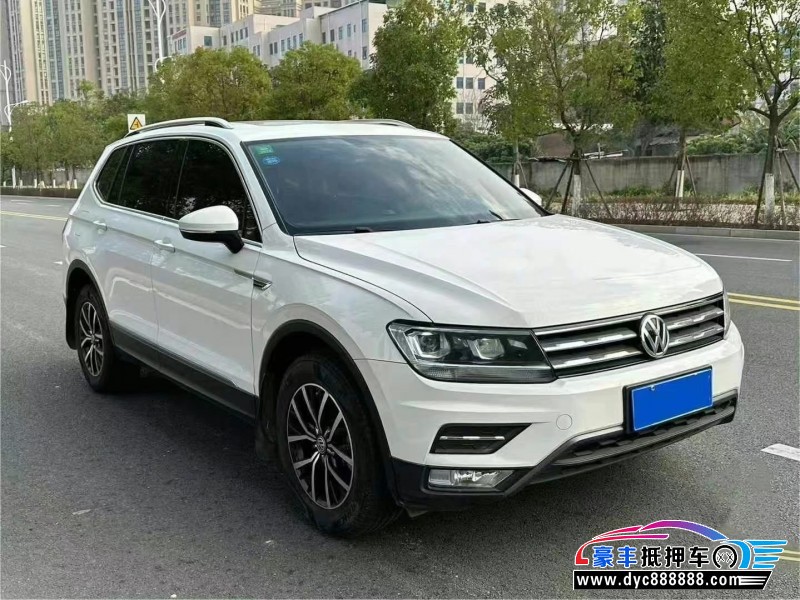 17年大众途观轿车抵押车出售